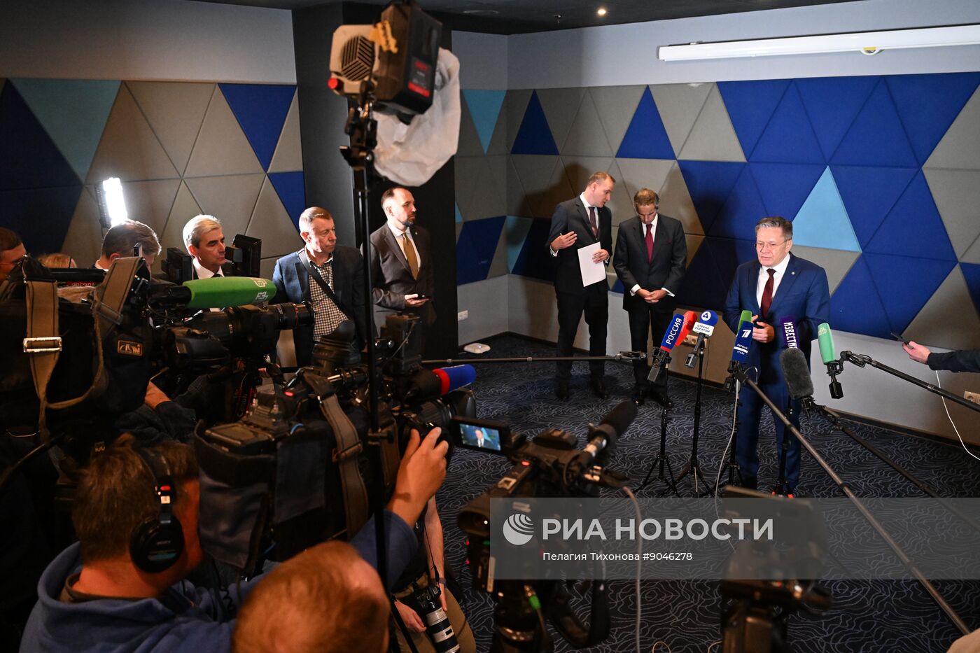 Встреча главы "Росатома" Алексея Лихачева и гендиректора МАГАТЭ Рафаэля Гросси