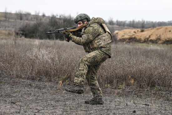 Боевое слаживание штурмовиков группировки "Запад"