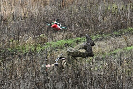Боевое слаживание штурмовиков группировки "Запад"
