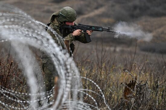 Боевое слаживание штурмовиков группировки "Запад"