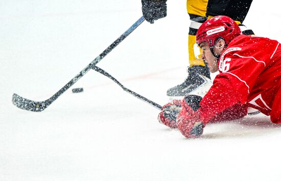 Хоккей. КХЛ. "Спартак" (Москва) - "Северсталь" (Череповец)