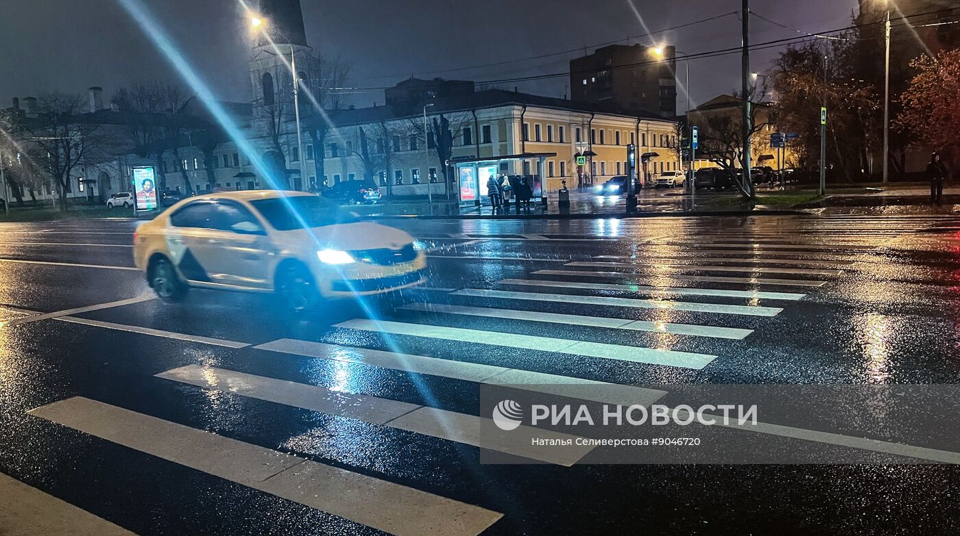 Дождь в Москве