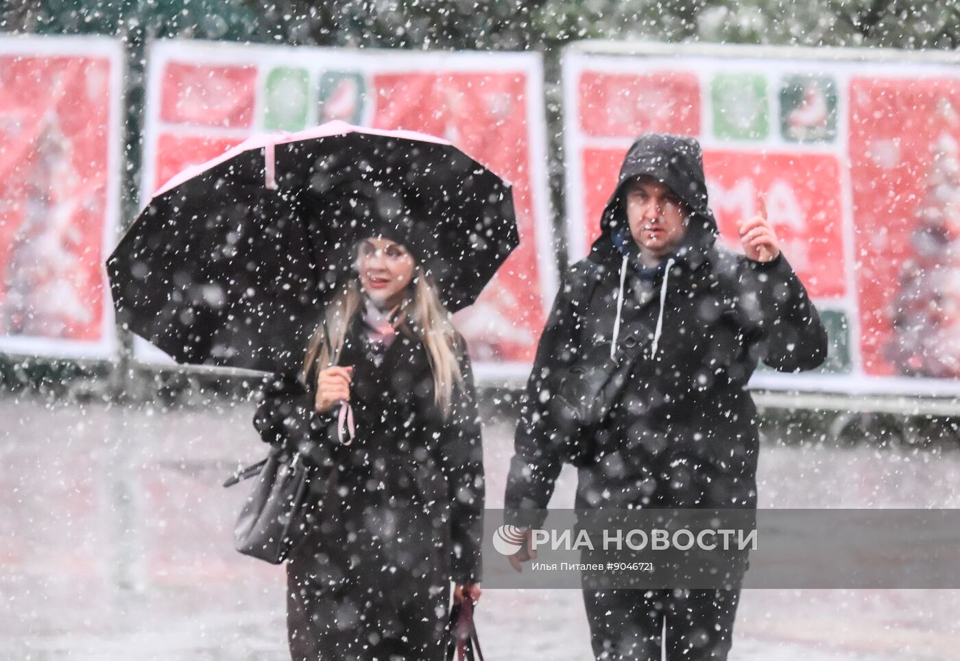 Первый снег в Москве и Санкт-Петербурге