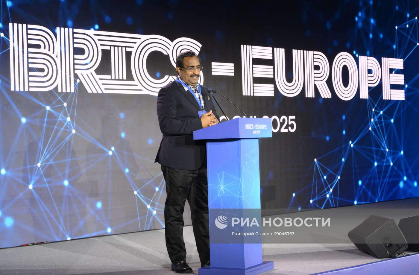 Международный симпозиум в формате "БРИКС - Европа"