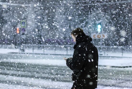 Первый снег в Москве и Санкт-Петербурге