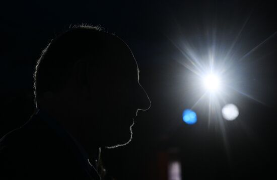 Международный симпозиум в формате "БРИКС - Европа"