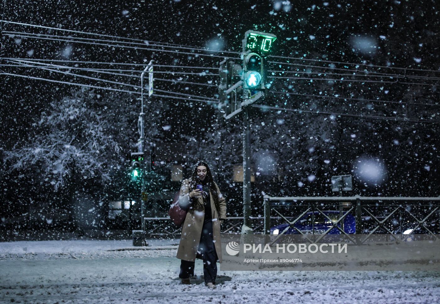 Первый снег в Москве и Санкт-Петербурге