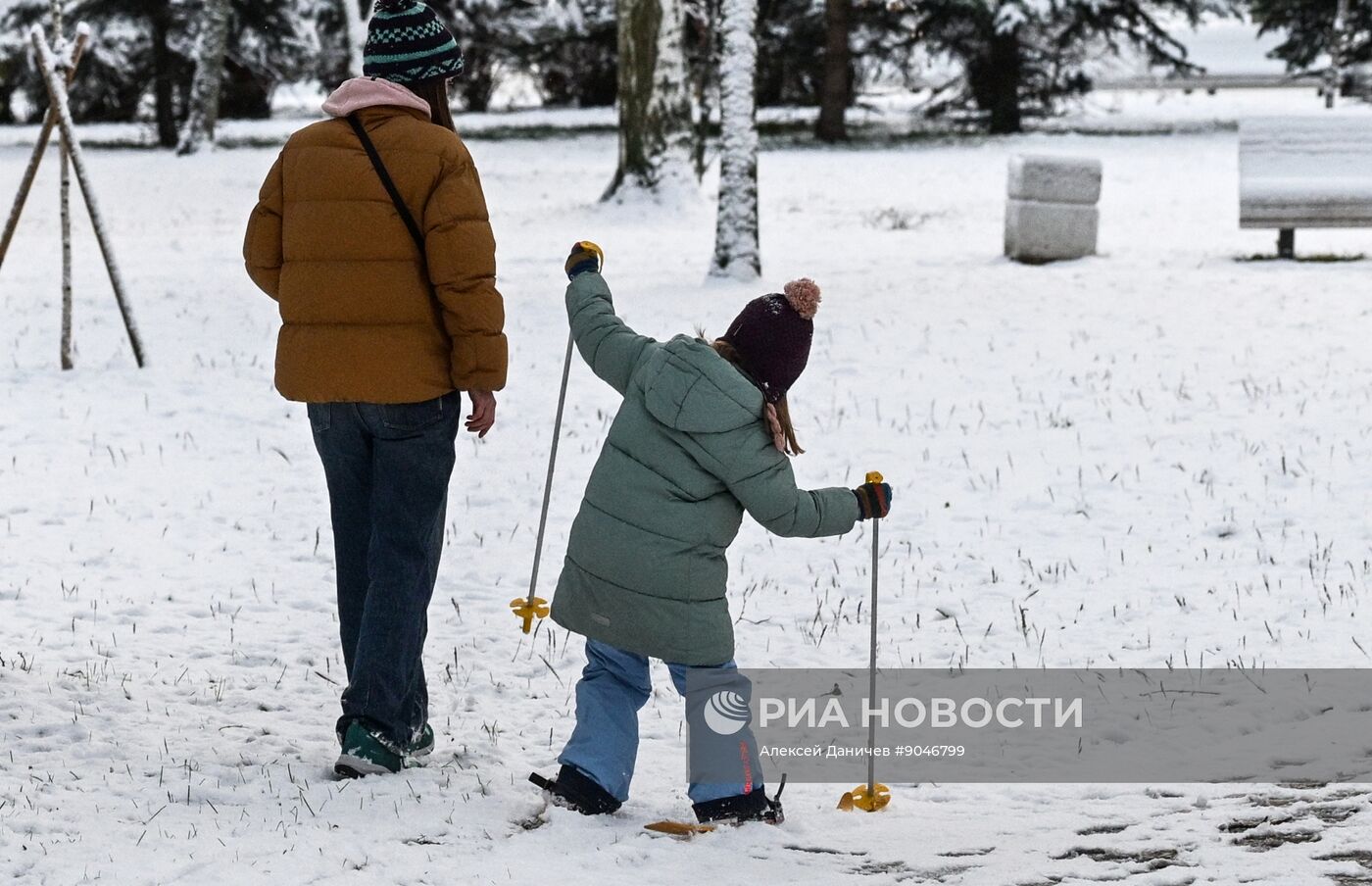 Первый снег в Москве и Санкт-Петербурге