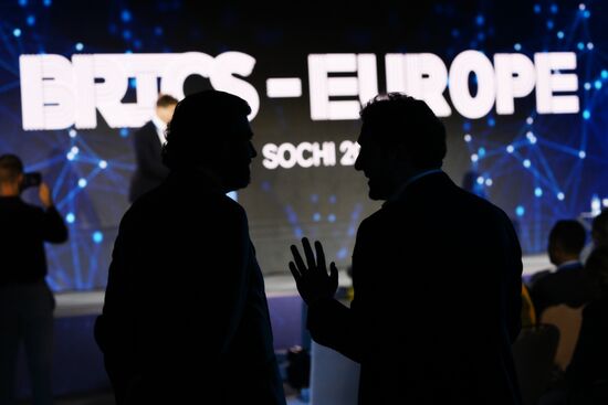 Международный симпозиум в формате "БРИКС - Европа"