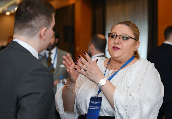 Международный симпозиум в формате "БРИКС - Европа"