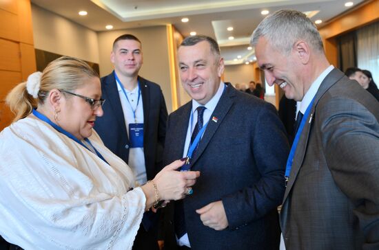 Международный симпозиум в формате "БРИКС - Европа"