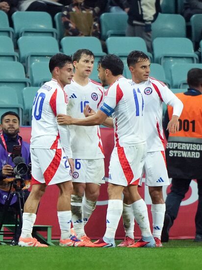 Футбол. Товарищеский матч. Россия - Чили