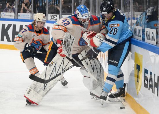 Хоккей. КХЛ. "Сибирь" (Новосибирск) - "Шанхайские Драконы" (Шанхай)