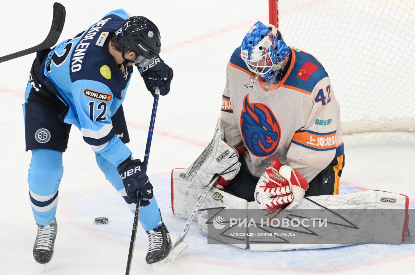 Хоккей. КХЛ. "Сибирь" (Новосибирск) - "Шанхайские Драконы" (Шанхай)