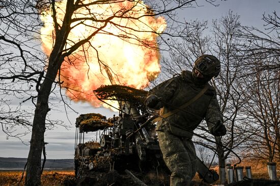 Боевая работа расчета САУ 2С7 "Пион" 45-й артбригады на Купянском направлении