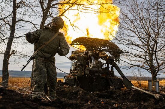 Боевая работа расчета САУ 2С7 "Пион" 45-й артбригады на Купянском направлении