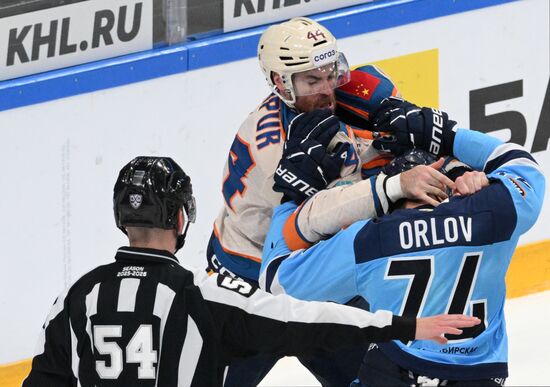 Хоккей. КХЛ. "Сибирь" (Новосибирск) - "Шанхайские Драконы" (Шанхай)