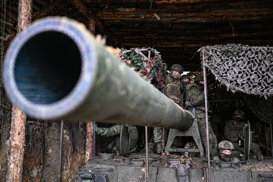 Боевая работа расчета САУ 2С7 "Пион" 45-й артбригады на Купянском направлении