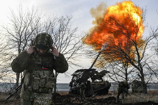 Боевая работа расчета САУ 2С7 "Пион" 45-й артбригады на Купянском направлении