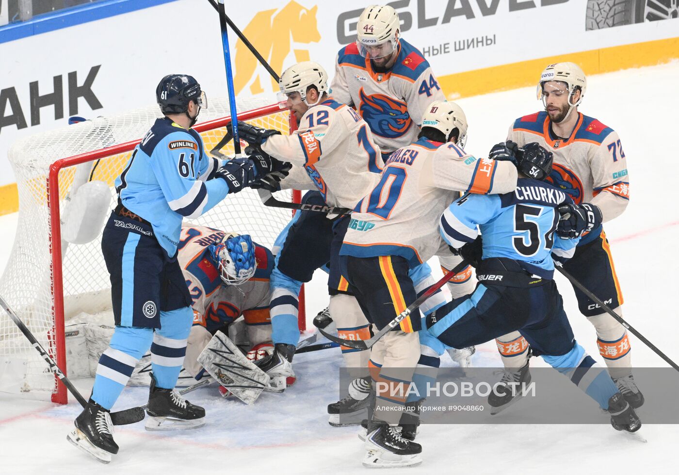 Хоккей. КХЛ. "Сибирь" (Новосибирск) - "Шанхайские Драконы" (Шанхай)