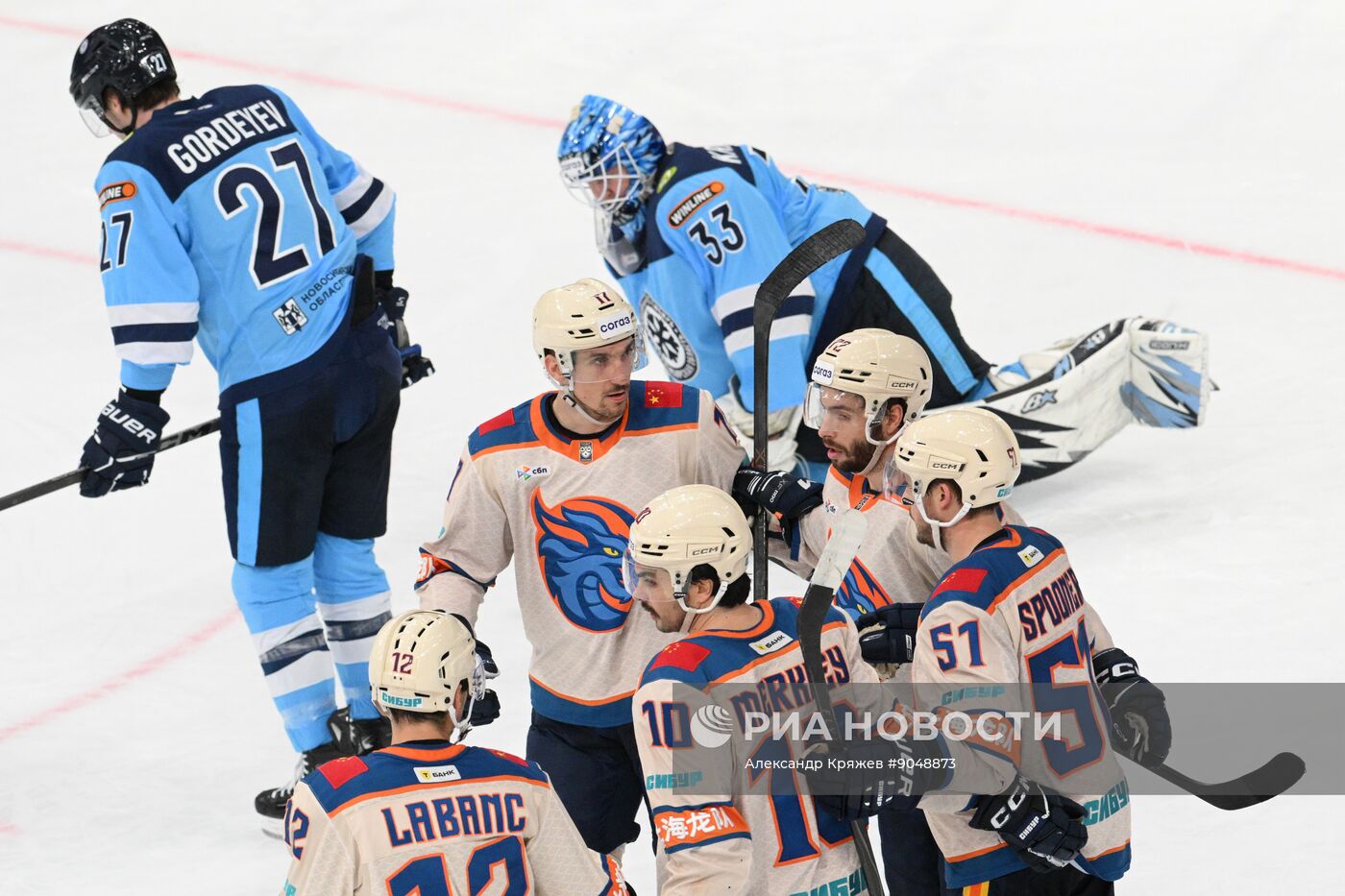 Хоккей. КХЛ. "Сибирь" (Новосибирск) - "Шанхайские Драконы" (Шанхай)
