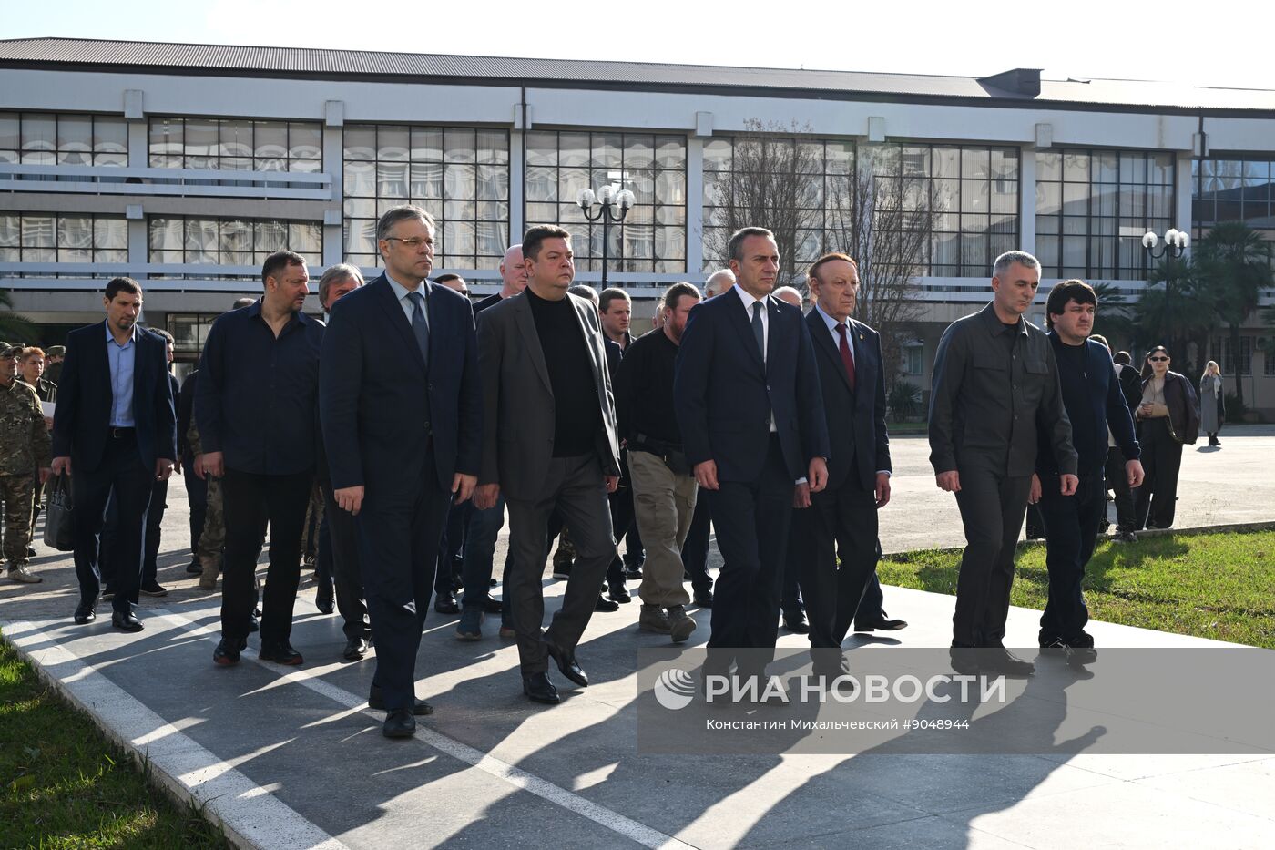 Открытие в Абхазии фестиваля "RT.Док: Время наших героев"