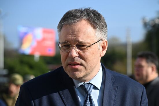 Открытие в Абхазии фестиваля "RT.Док: Время наших героев"