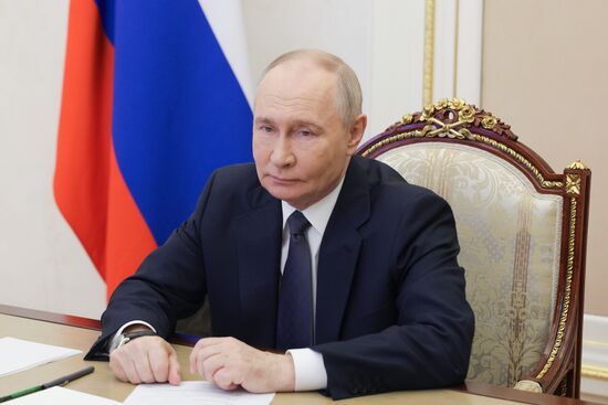 Закладка атомного ледокола "Сталинград"