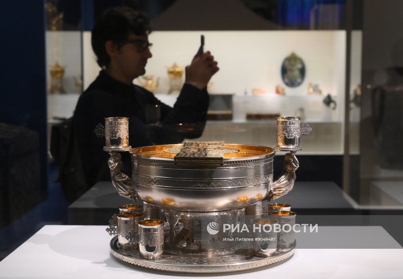 Выставка "Сокровища императорских резиденций. Царское Село" в Историческом музее