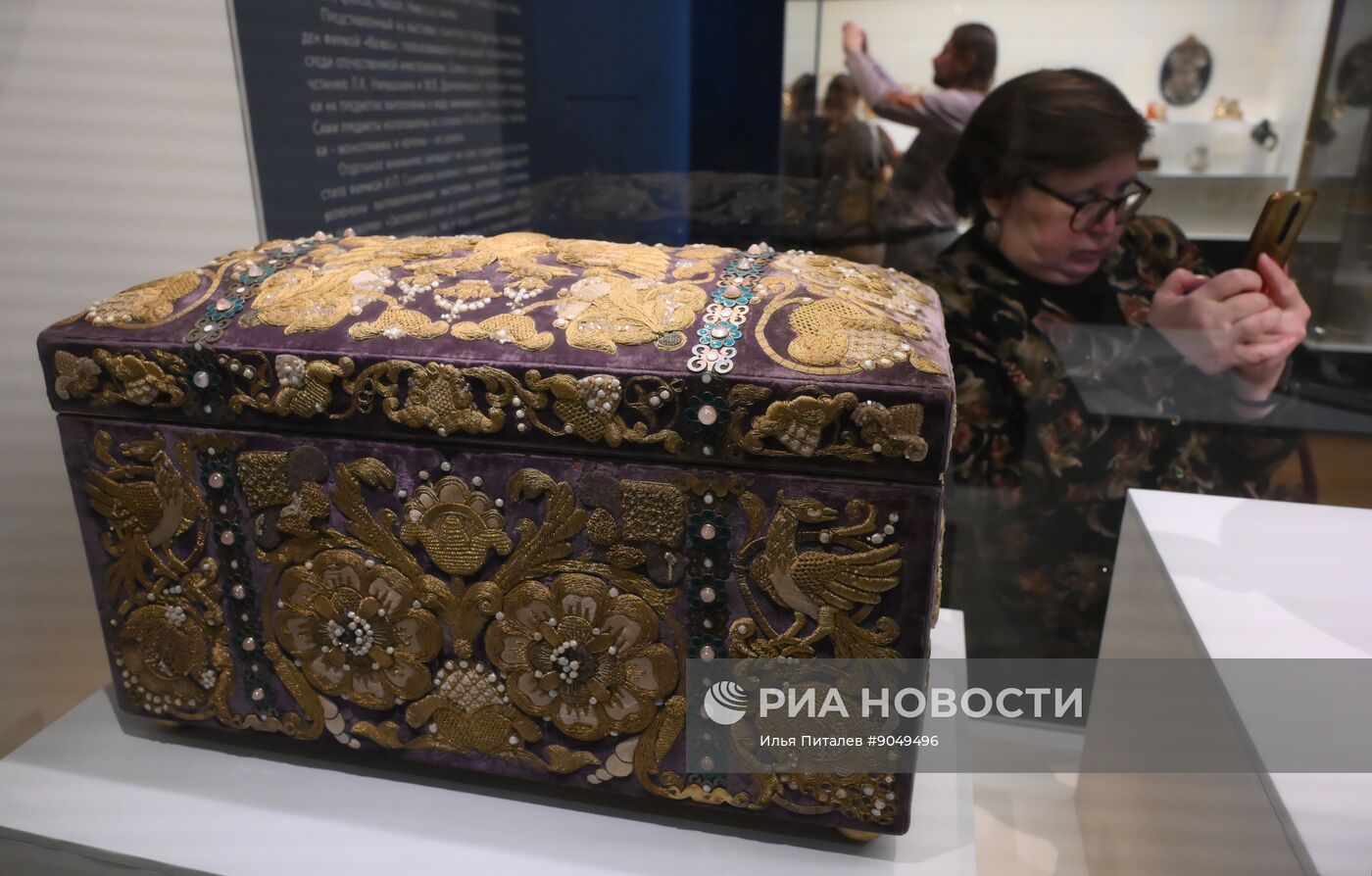 Выставка "Сокровища императорских резиденций. Царское Село" в Историческом музее