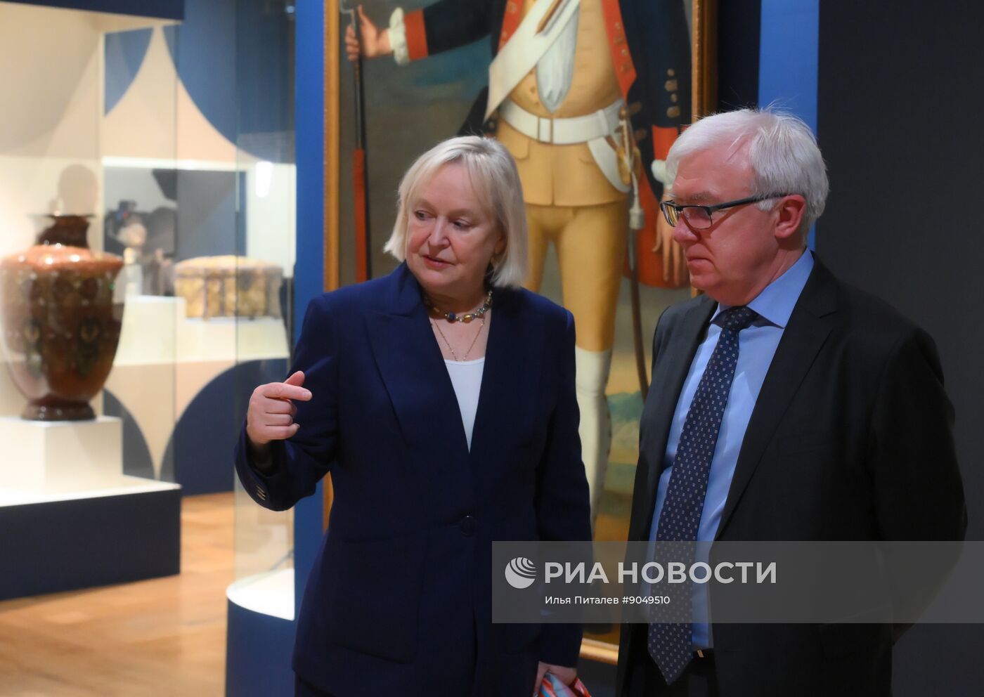 Выставка "Сокровища императорских резиденций. Царское Село" в Историческом музее