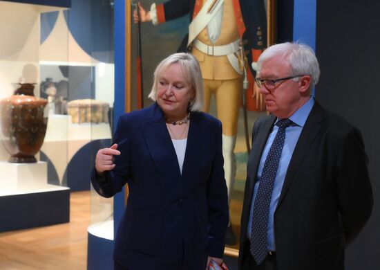 Выставка "Сокровища императорских резиденций. Царское Село" в Историческом музее