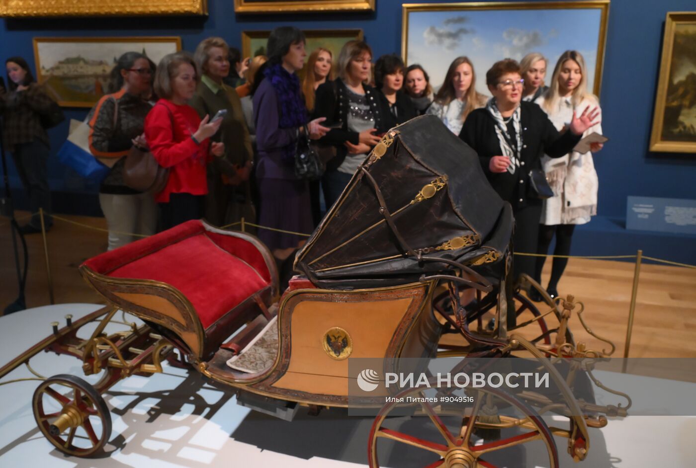 Выставка "Сокровища императорских резиденций. Царское Село" в Историческом музее