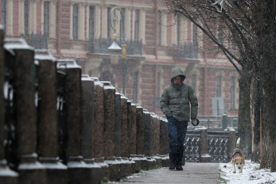 Снег в Санкт-Петербурге