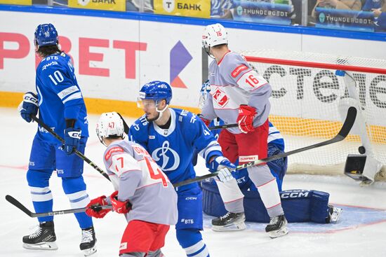 Хоккей. КХЛ. "Динамо" (Москва) – "Спартак" (Москва)