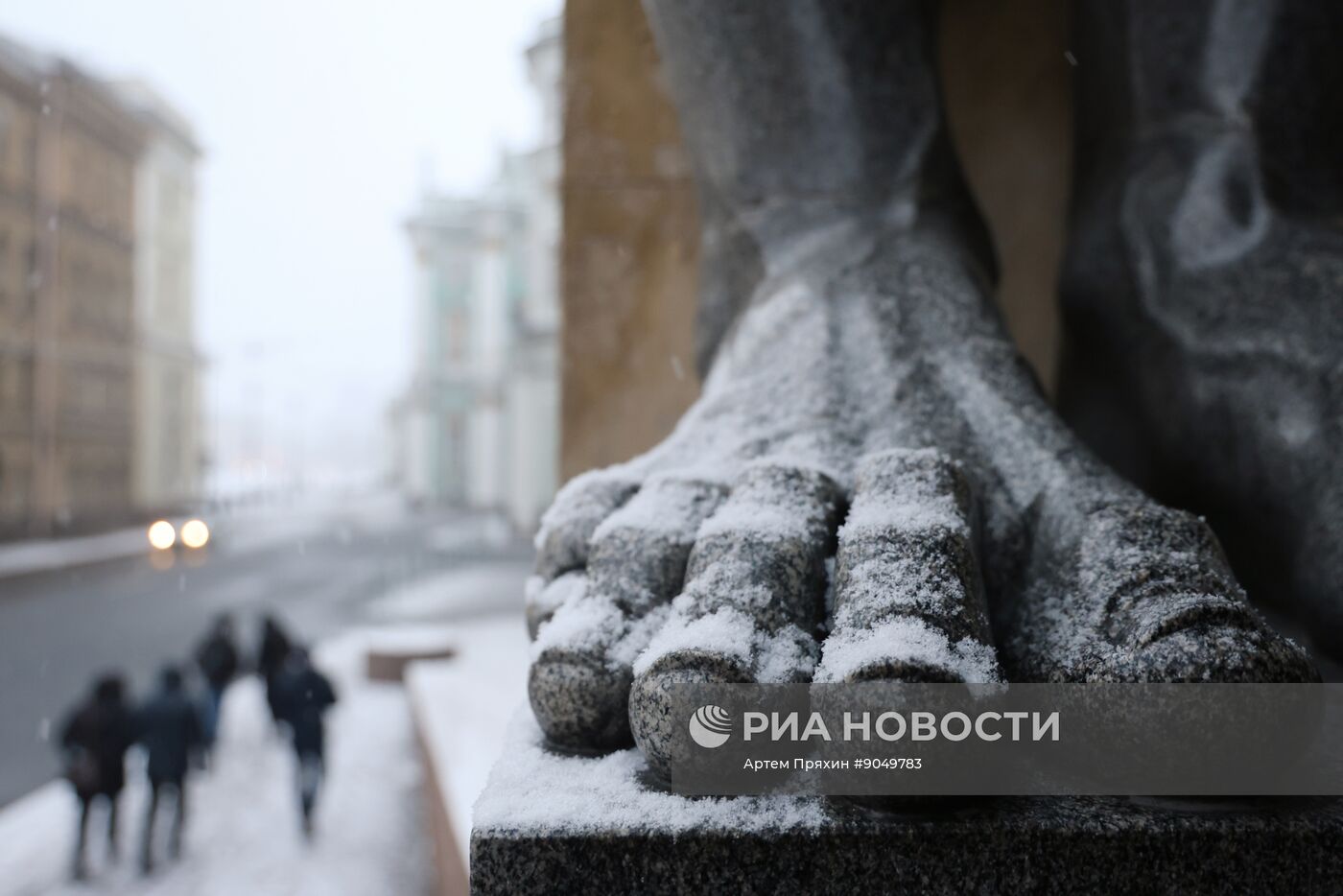 Снег в Санкт-Петербурге