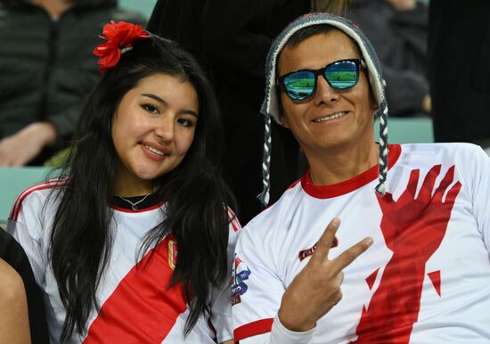 Товарищеский матч по футболу между сборными Чили и Перу