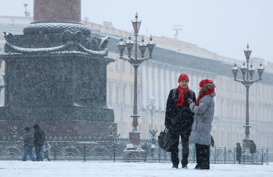 Снег в Санкт-Петербурге