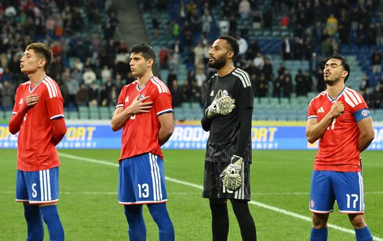 Товарищеский матч по футболу между сборными Чили и Перу