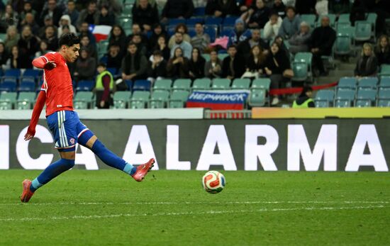 Товарищеский матч по футболу между сборными Чили и Перу