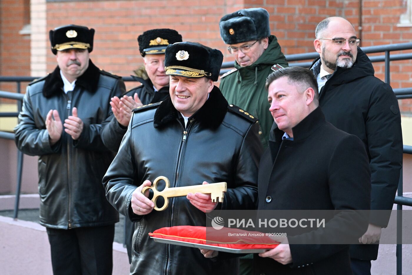 Вручение ключей семьям военнослужащих Тихоокеанского флота