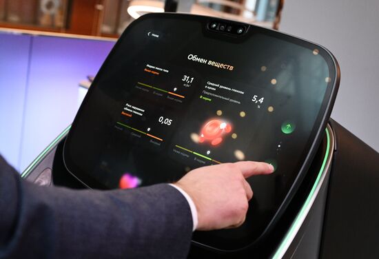 Сбер представил банкомат с ИИ-помощником и диагностикой здоровья