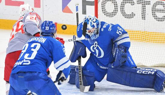 Хоккей. КХЛ. "Динамо" (Москва) – "Спартак" (Москва)