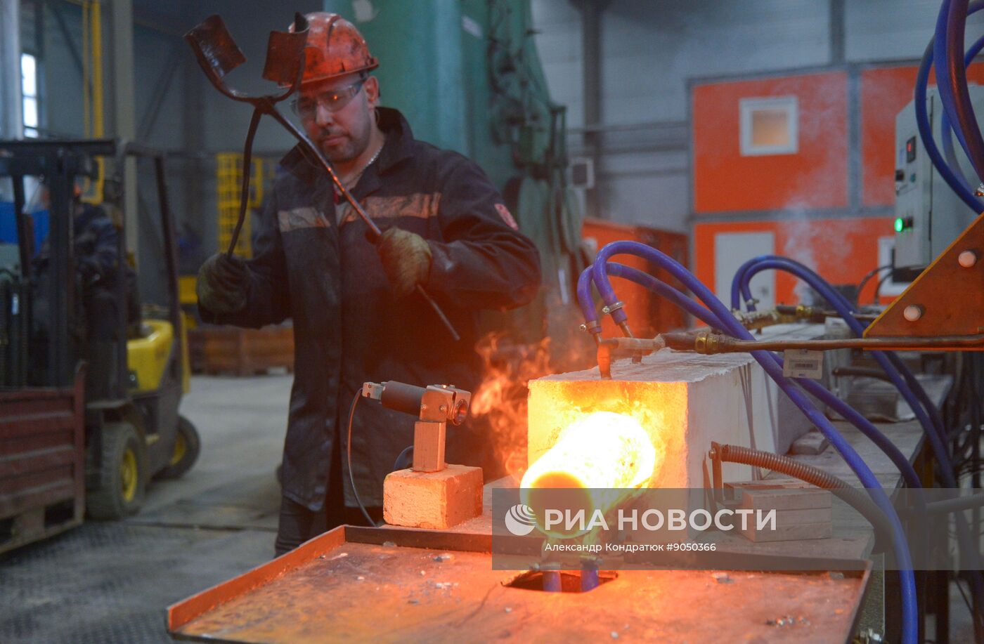 Производство гусениц для спецтехники на заводе "Техтрон" в Челябинске