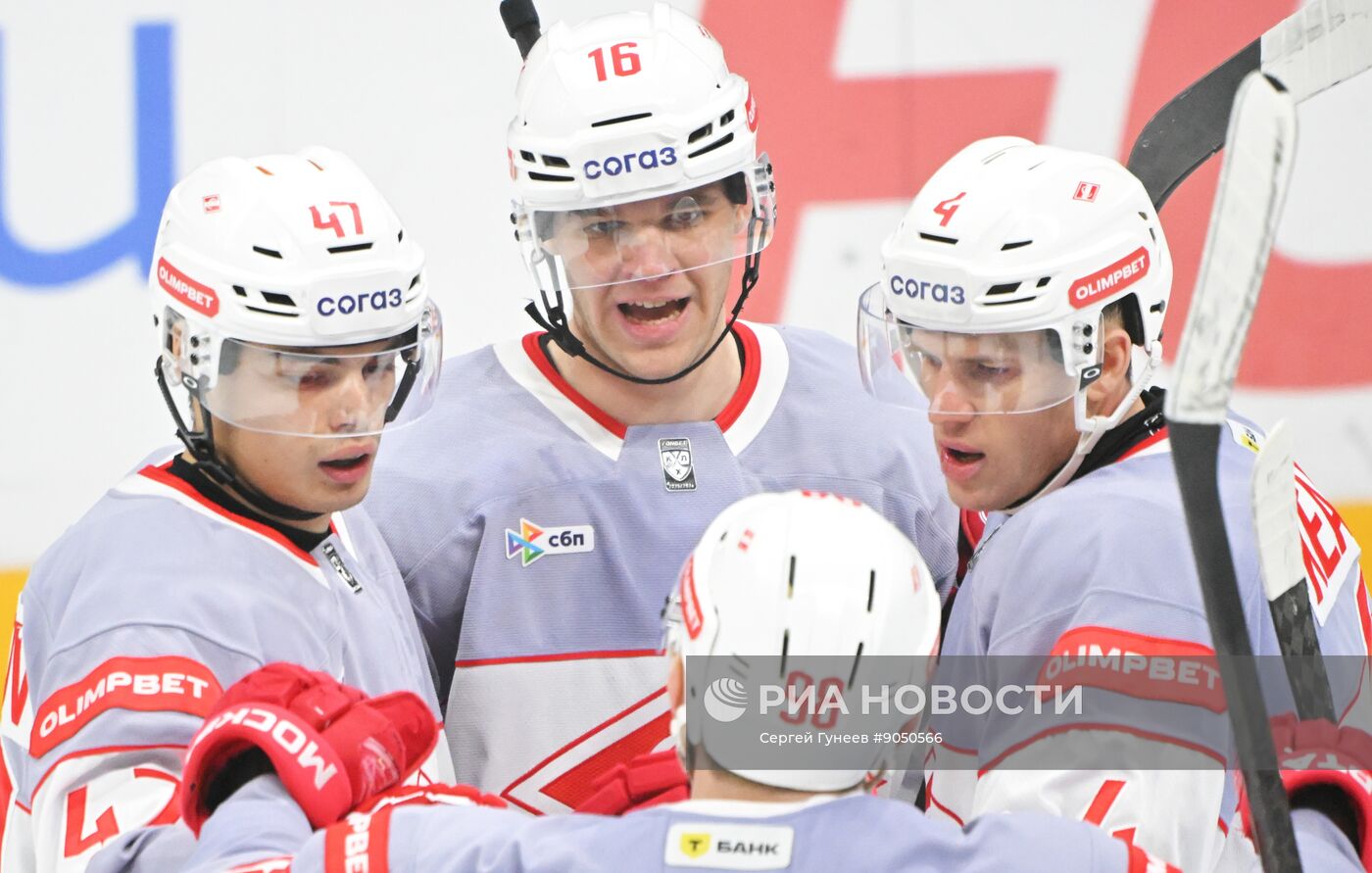 Хоккей. КХЛ. "Динамо" (Москва) – "Спартак" (Москва)