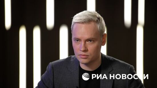 "В закрытом формате" – Shaman о планах на свадьбу с Мизулиной