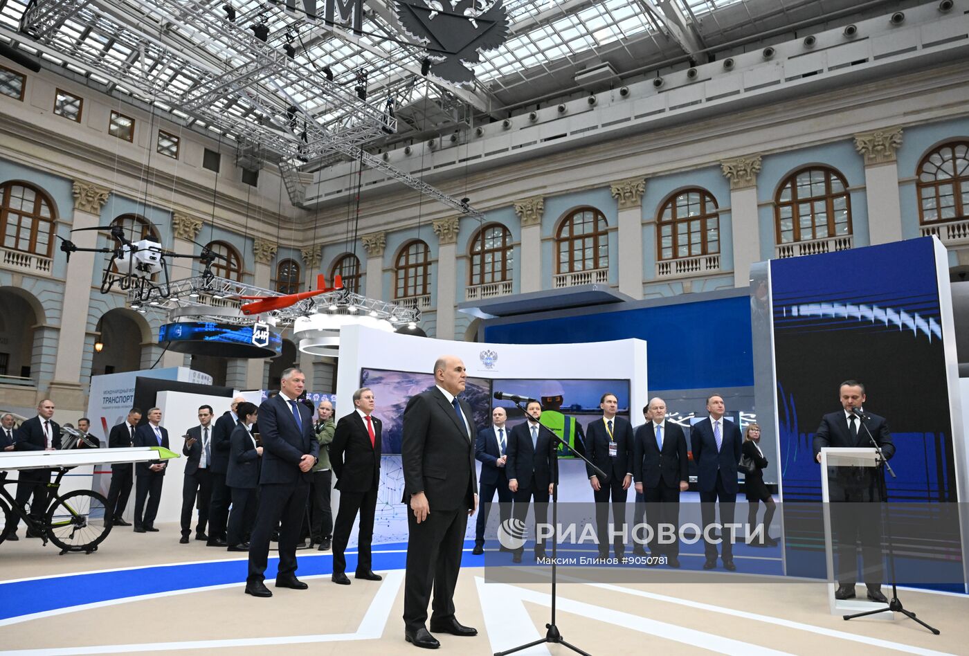 Премьер-министр Михаил Мишустин принял участие в "Транспортной неделе"