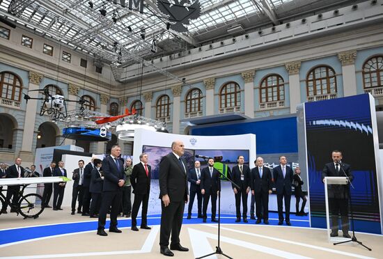 Премьер-министр Михаил Мишустин принял участие в "Транспортной неделе"