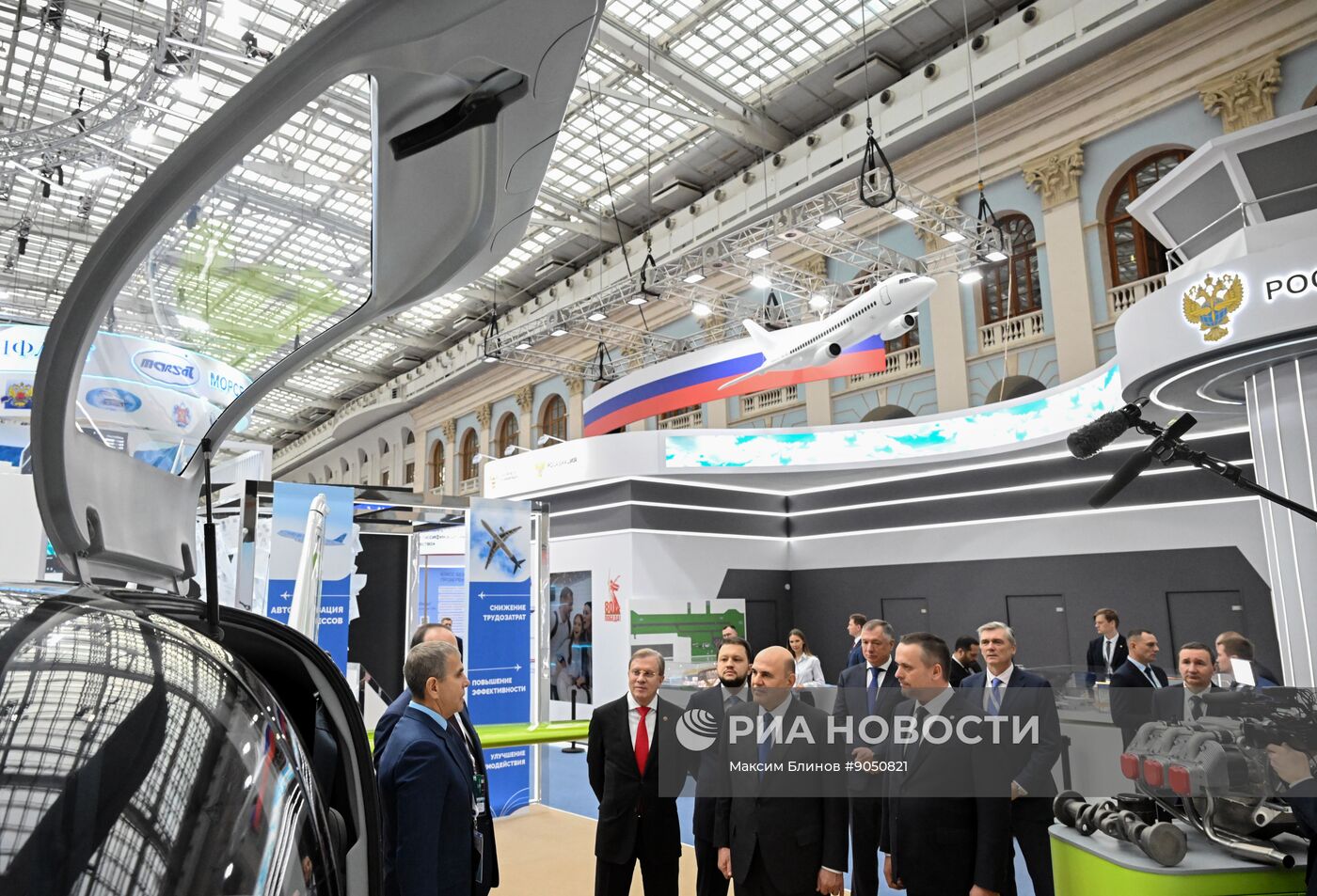 Премьер-министр Михаил Мишустин принял участие в "Транспортной неделе"