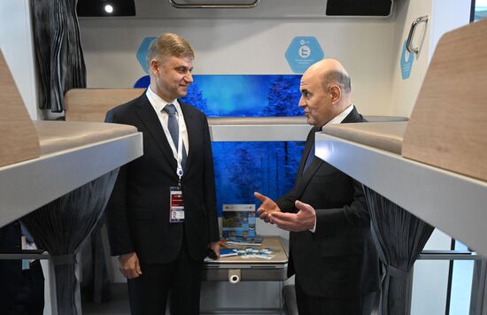 Премьер-министр Михаил Мишустин принял участие в "Транспортной неделе"